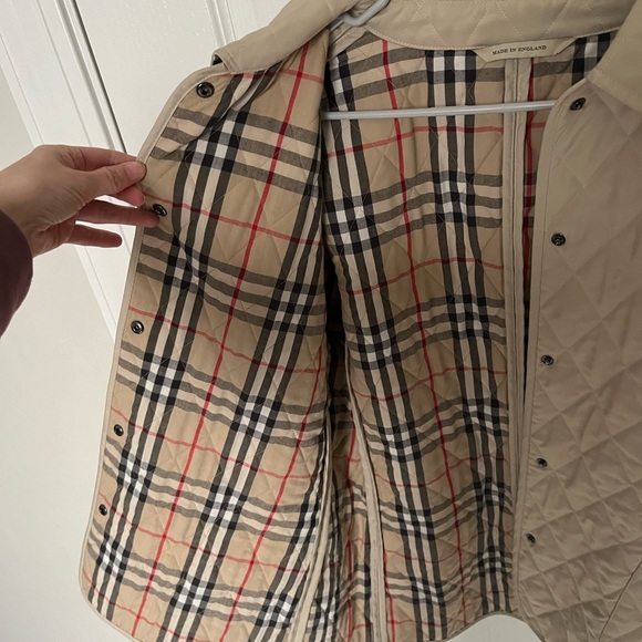 Tan Burberry Quilted Jacket Size M - Picture 9 of 13